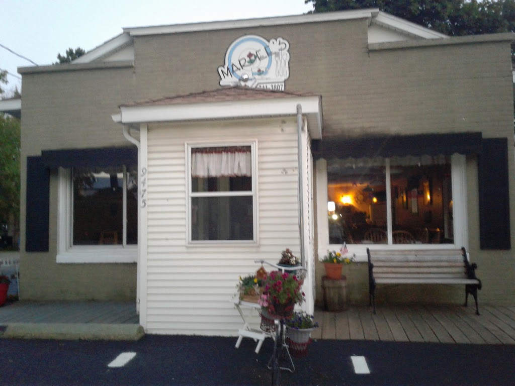 Mardees | 9475 Maple St, Clarence Center, NY 14032, USA | Phone: (716) 741-3807