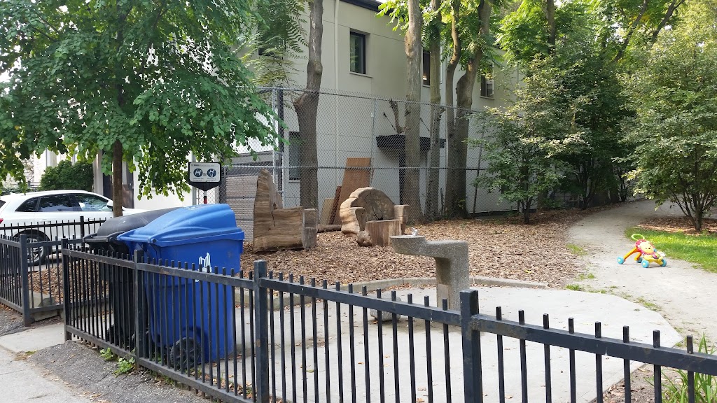 McCleary Playground | 75 McGee St, Toronto, ON M4M 2L1, Canada | Phone: (800) 306-3319