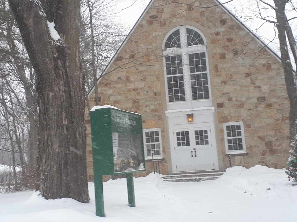 Christ Church Beaurepaire | 455 Church St, Beaconsfield, QC H9W 4W8, Canada | Phone: (514) 697-2204