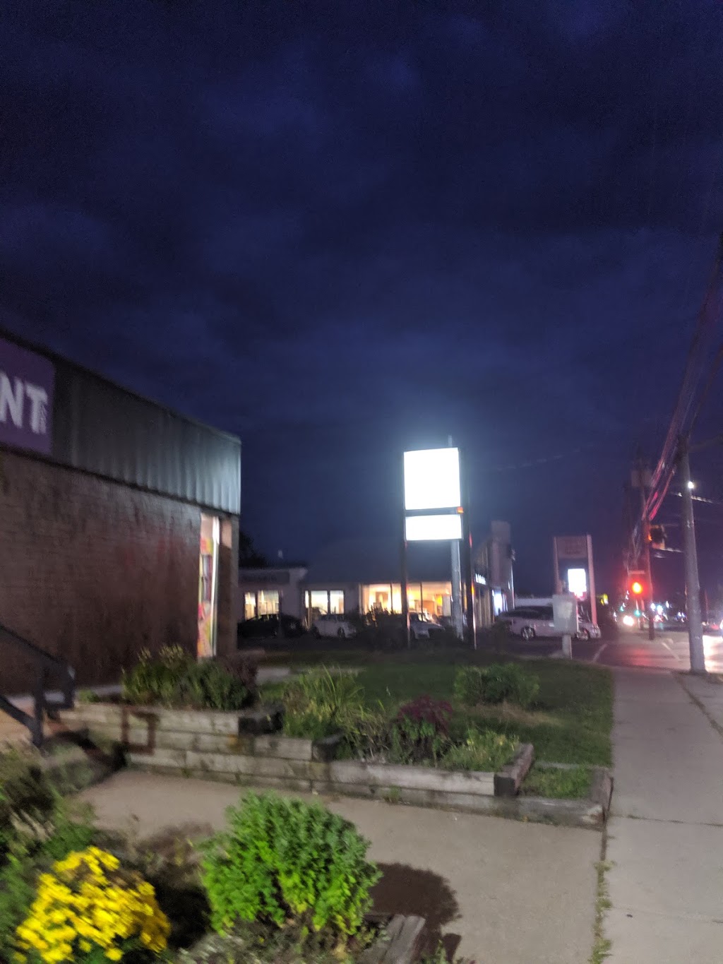 Home Hardware | 111 Hartzel Rd, St. Catharines, ON L2P 1N6, Canada | Phone: (905) 684-9438