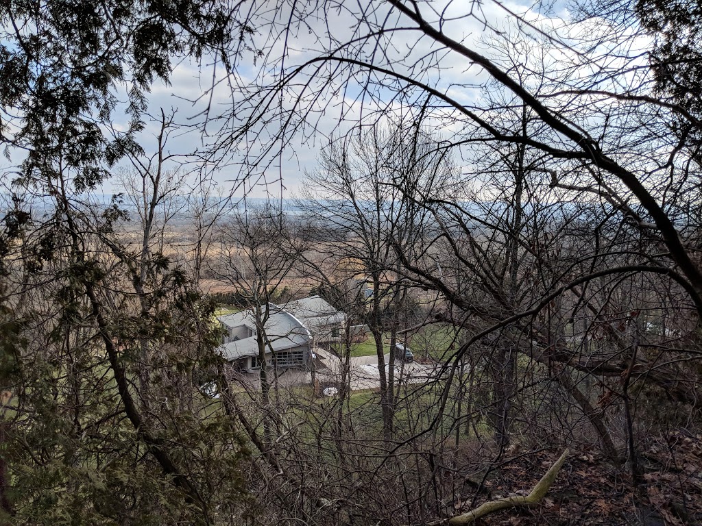 King Rd Bruce trail Access | 1918-1924 King Rd, Waterdown, ON L0R 2H1, Canada