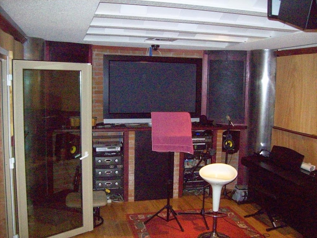 Mountwells Audio Production | 2920 Mt Wells Dr, Victoria, BC V9B 4S1, Canada | Phone: (250) 478-7077
