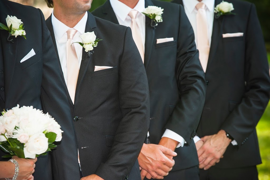 Langdons Flowers Ltd | 1400 Bank St, Ottawa, ON K1H 7Y9, Canada | Phone: (613) 521-4440