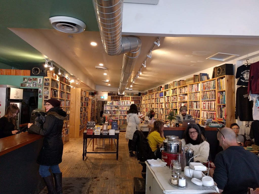 Black Squirrel Books & Espresso Bar | book store | 1073 Bank St, Ottawa, ON K1S 3W9, Canada | 6134229050 OR +1 613-422-9050