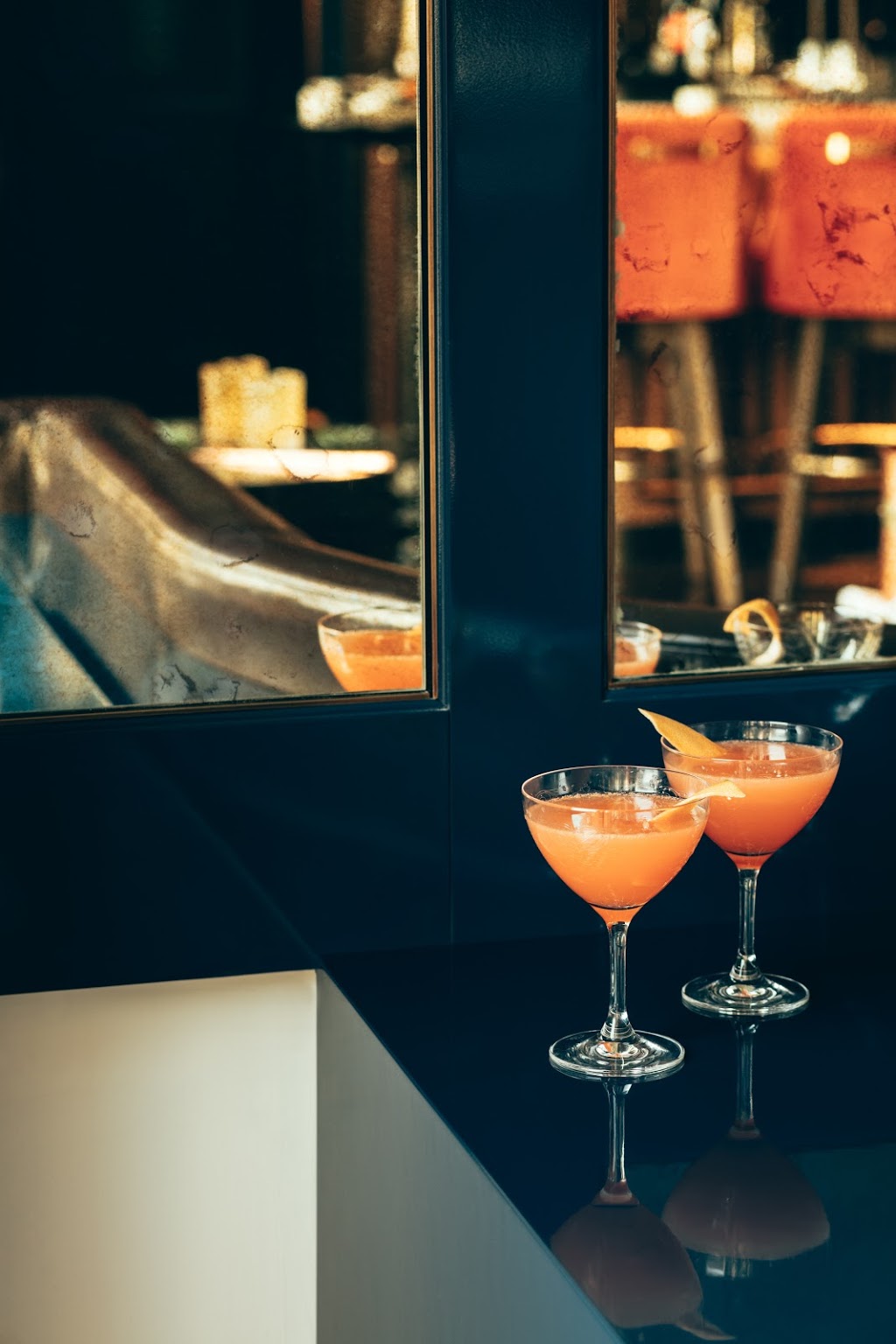 AXE Lounge Bar | 3045 Chemin de la Chapelle, Mont-Tremblant, QC J8E 1E1, Canada | Phone: (866) 540-4415