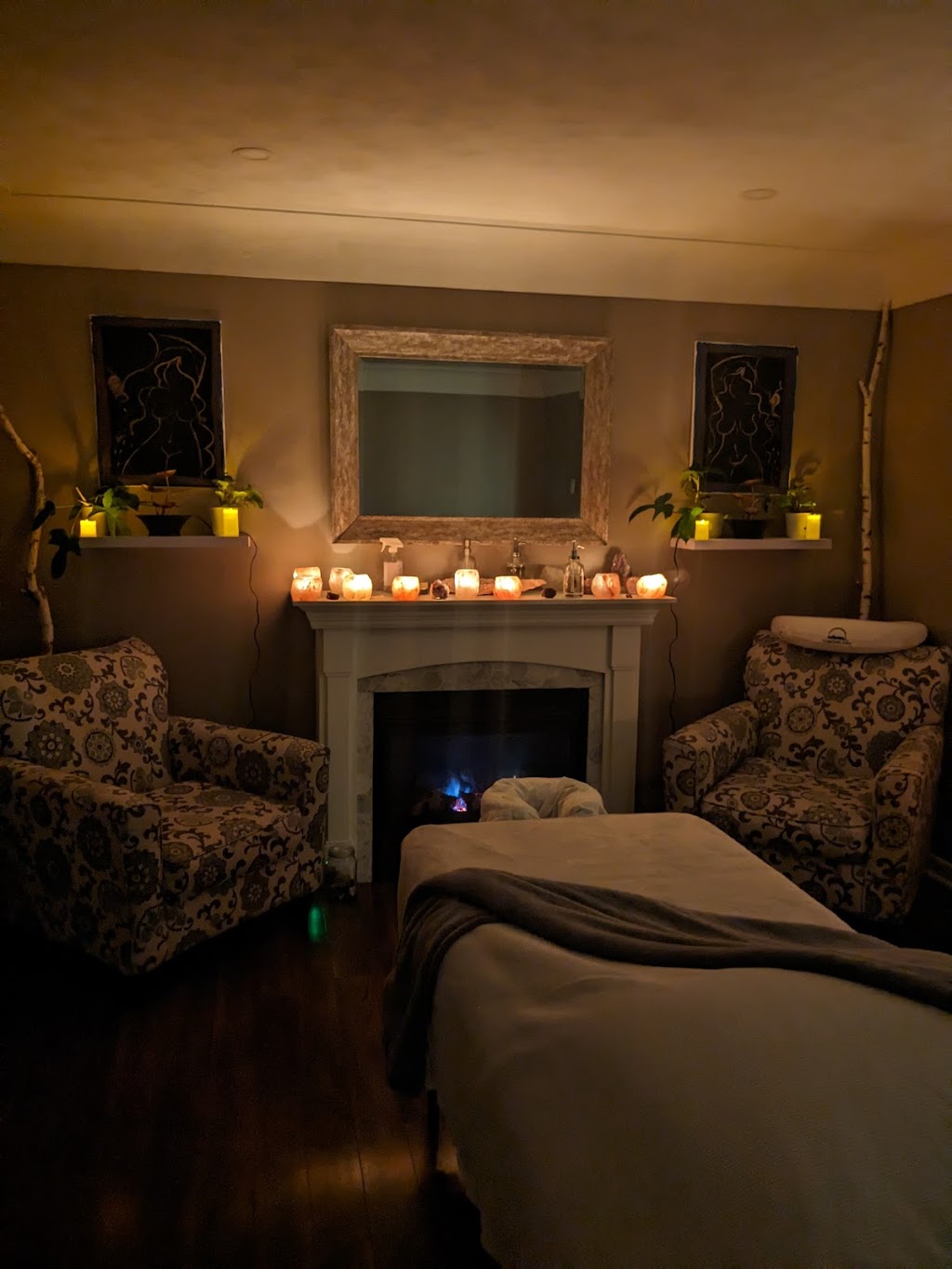 Tea With Honey Wellness & Massage | 14 Central Park Ave, Dundas, ON L9H 2M6, Canada | Phone: (289) 689-1861