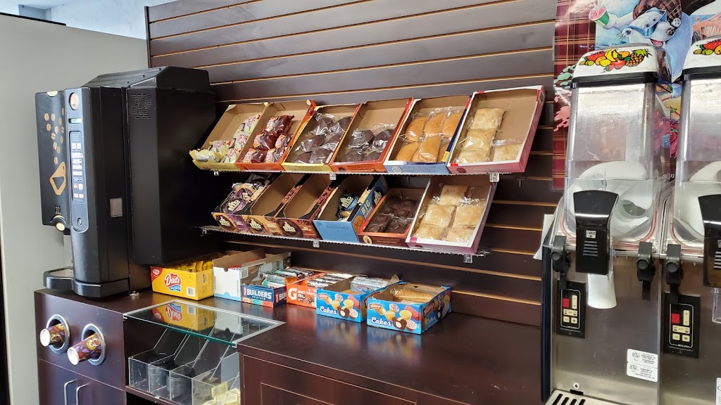 Dépanneur 7 Jours | 4466 Sainte-Catherine O, Westmount, QC H3Z 1R7, Canada | Phone: (438) 384-9299