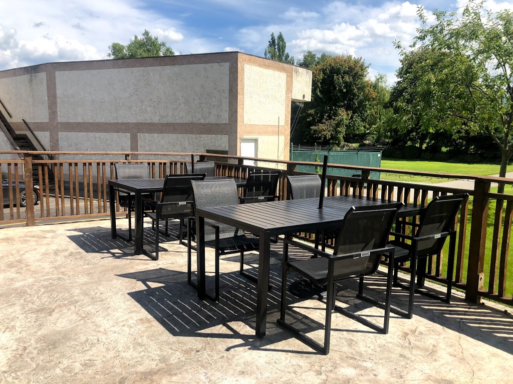 Chichinos Italian Restaurant | 1959 K. L. O. Rd, Kelowna, BC V1W 2H8, Canada | Phone: (236) 420-2679