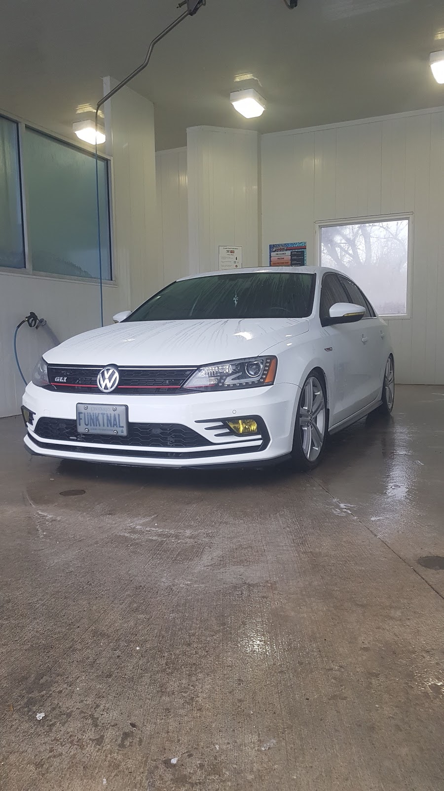 H2Go Car Wash | 232 Bleams Rd, Kitchener, ON N2C 2K6, Canada | Phone: (519) 748-9274