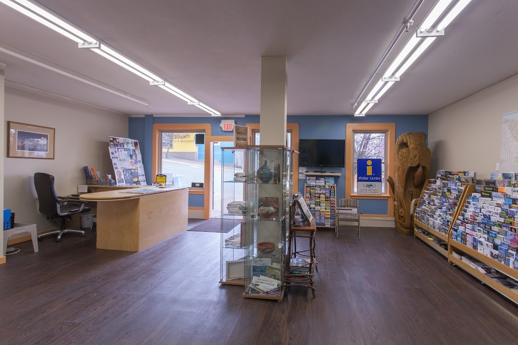 Ladysmith Chamber of Commerce | 33 Roberts St, Ladysmith, BC V9G 1A4, Canada | Phone: (250) 245-2112