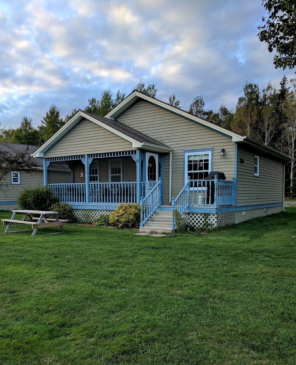 Brudenell Chalets | 1068 Georgetown Rd, Georgetown, PE C0A 1L0, Canada | Phone: (866) 652-2900