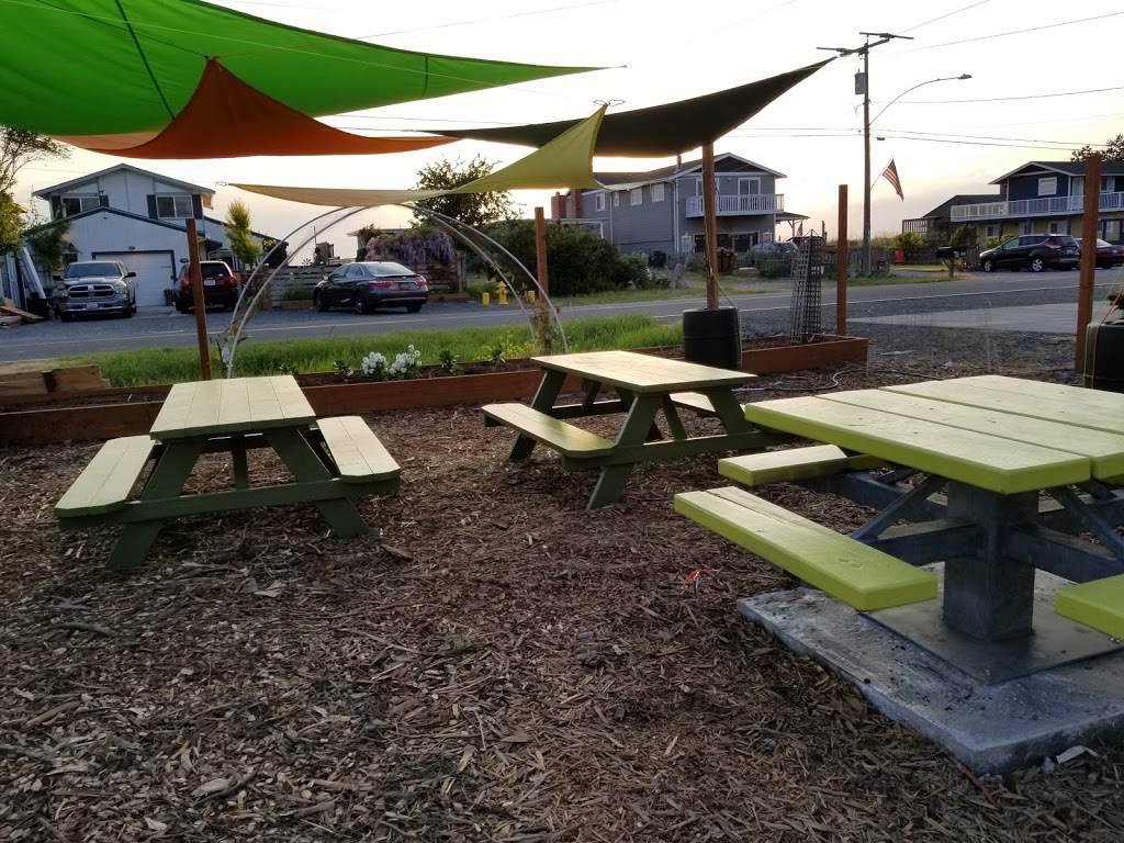 Sandy Point Gardens | 4110-4162 Sucia Dr, Ferndale, WA 98248, USA