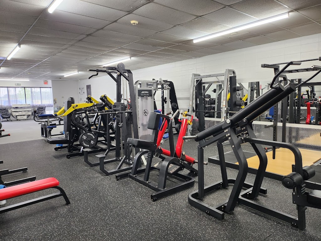 Crossfield Fitness | 1206 Railway St, Crossfield, AB T0M 0S0, Canada | Phone: (403) 941-0911