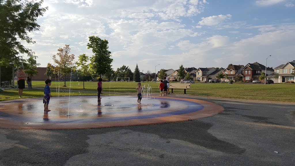 Blue Willow Park | 6011 Longleaf Dr, Gloucester, ON K1W, Canada