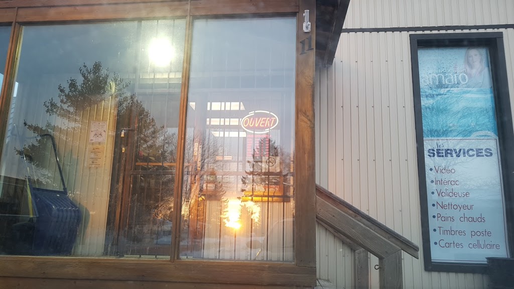 Depanneur Beau-Soir | De-Laprairie, 11 6e Av S, Saint-Mathieu, QC J0L 2H0, Canada | Phone: (450) 444-5111