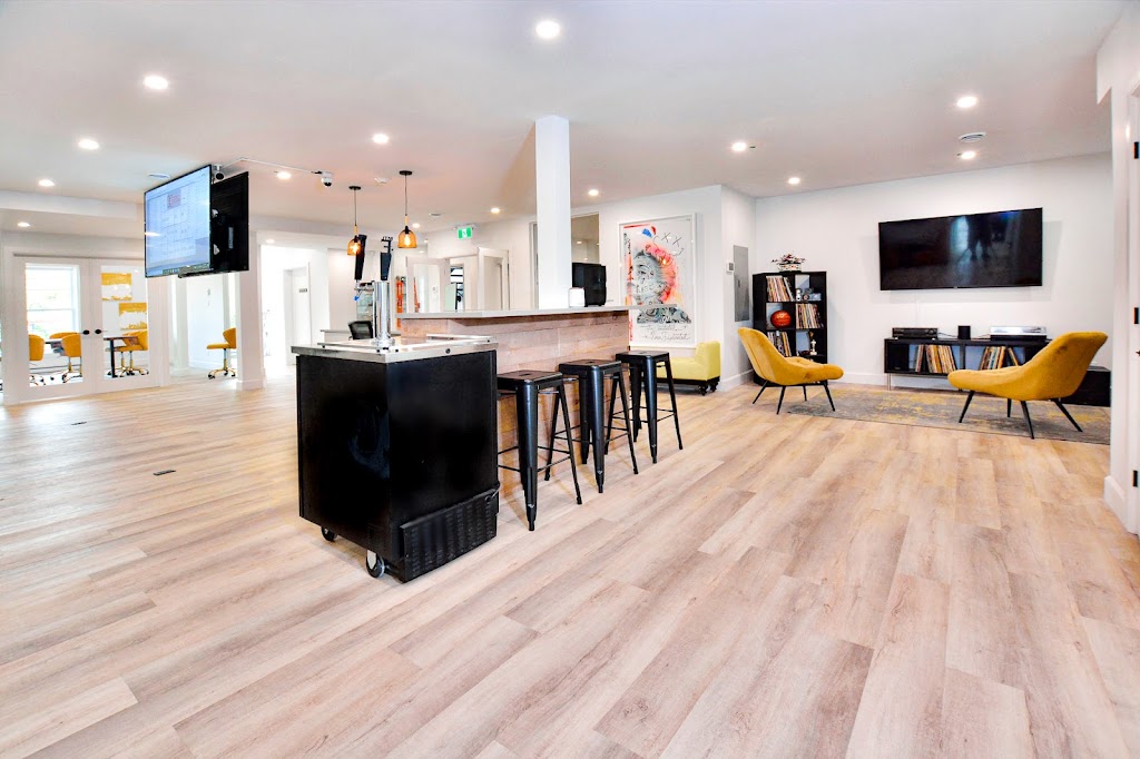 Montreals Elite Real Estate Group | 15F Av. Cartier, Pointe-Claire, QC H9S 3R6, Canada | Phone: (514) 570-5783