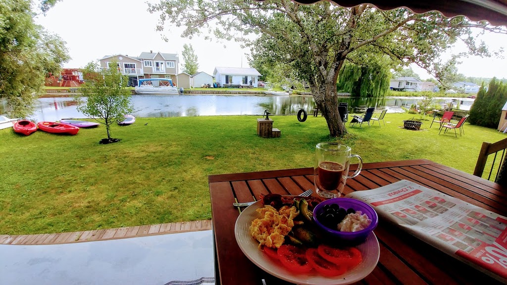 Chalet Le Porteau | 471 148e Av, Saint-Anicet, QC J0S 1M0, Canada | Phone: (579) 961-4614