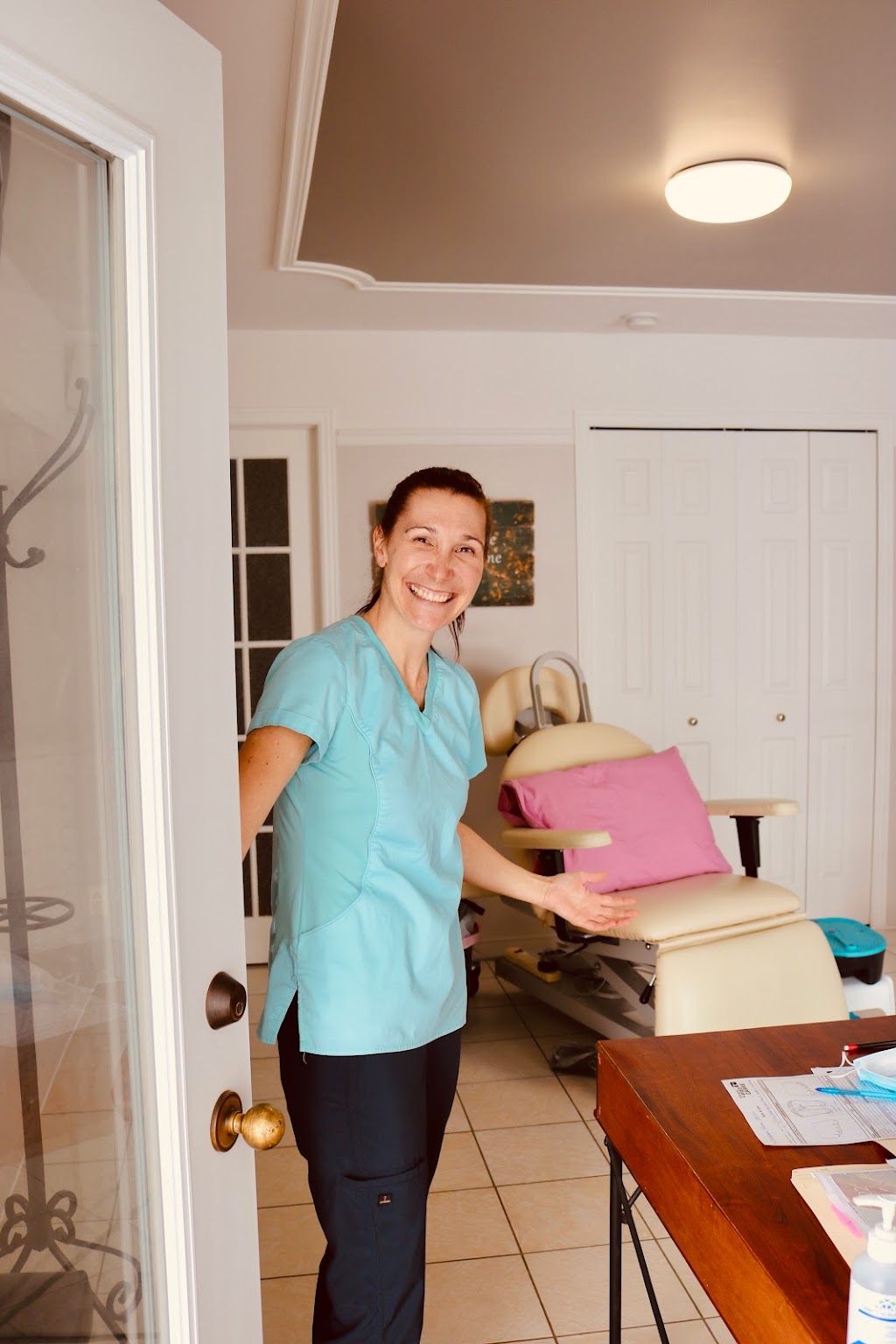 Clinique Au pied carré | 51 Rue Thornton N, Coaticook, QC J1A 1E2, Canada | Phone: (819) 239-8839