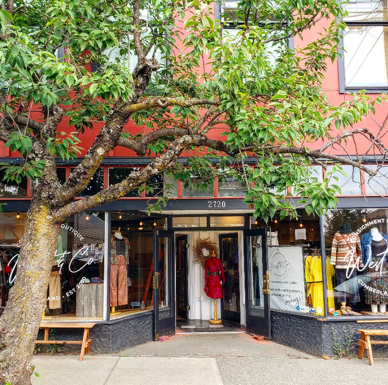 West & Co. Consignment Boutique | 2720 Dunsmuir Ave, Cumberland, BC V0R 1S0, Canada | Phone: (250) 336-0303