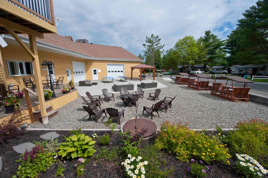 Camping Parc Bromont | 24 Rue Lafontaine, Bromont, QC J2L 2S9, Canada | Phone: (450) 534-2712
