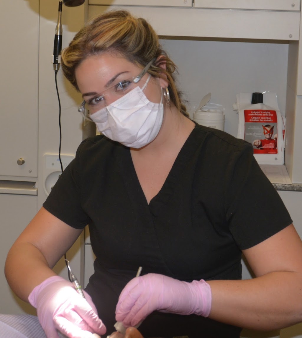 Capital Dental Centre | 3-3320 McCarthy Rd, Ottawa, ON K1V 0X3, Canada | Phone: (613) 526-9876
