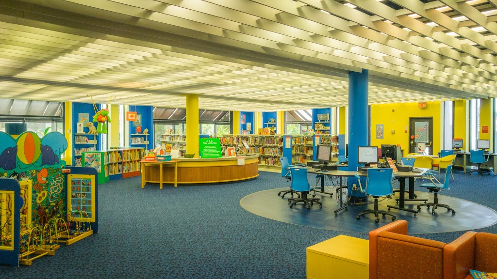 Oakville Public Library - Central Branch - 120 Navy St, Oakville, ON ...