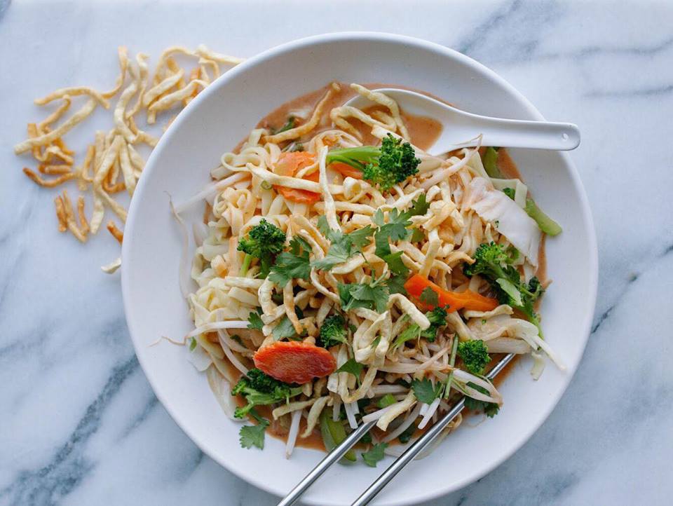 Thai Express | Le Centre de Victoriaville, 481 Boulevard Jutras E, Victoriaville, QC G6P 7H4, Canada | Phone: (819) 604-0731