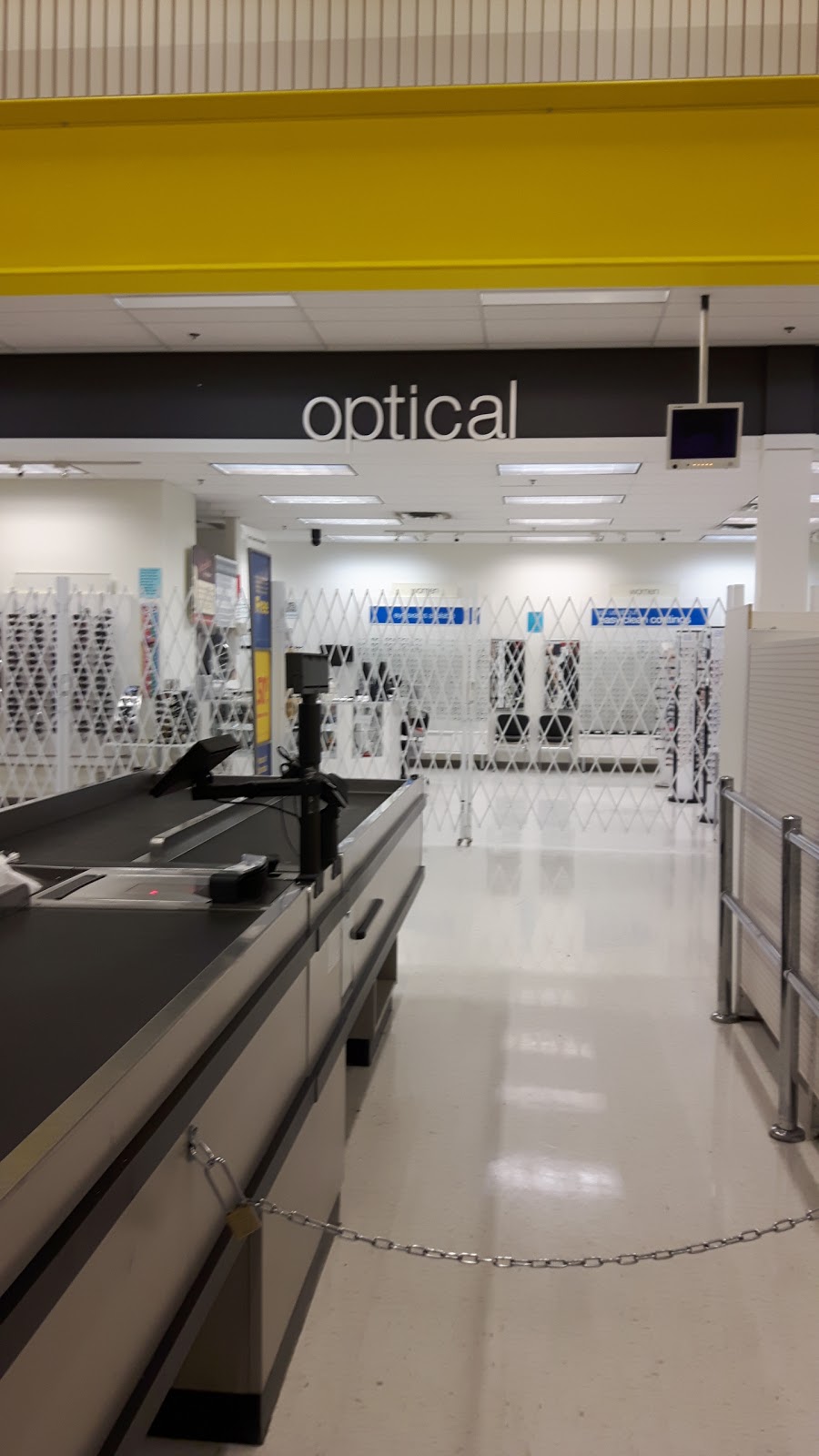 Optical in Real Canadian Superstore | 7020 4 St NW, Calgary, AB T2K 1C4, Canada | Phone: (403) 516-8547