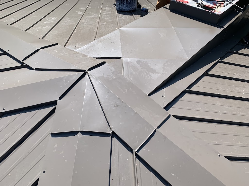 Java Roofing Ltd | 1092 Heriot Bay Rd, Heriot Bay, BC V0P 1H0, Canada | Phone: (250) 204-2638