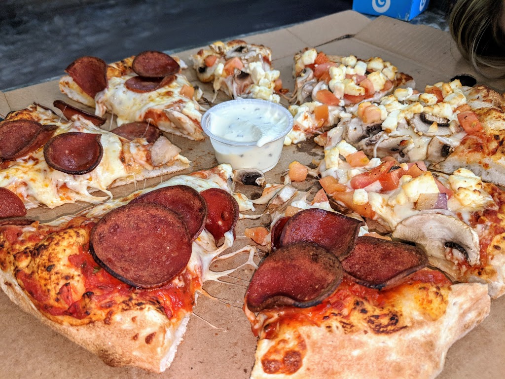 Romana Pizza & Wings | 910 Queenston Rd, Stoney Creek, ON L8G 1B5, Canada | Phone: (905) 662-9999