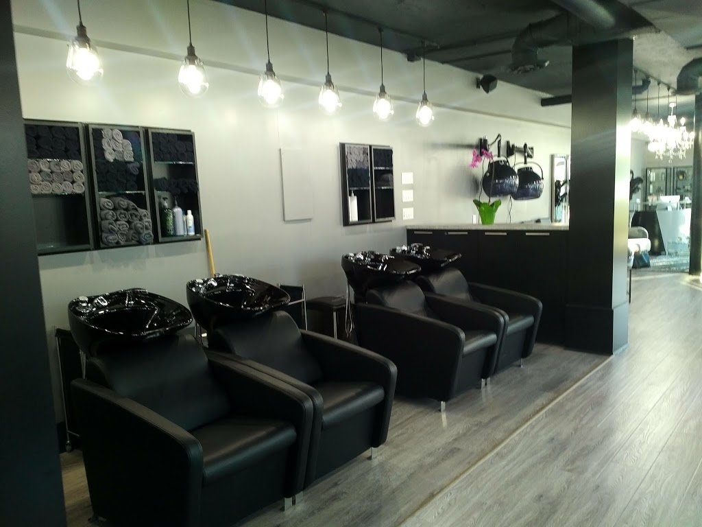 Salon West | 6205 West Blvd, Vancouver, BC V6M 3X4, Canada | Phone: (604) 263-1316