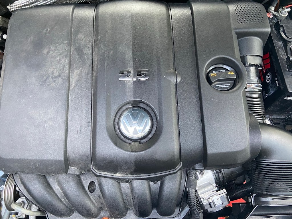 T&N Mobile Auto Detailing | 1 Helena Pl, Kingston, ON K7L 4V1, Canada | Phone: (416) 689-2049