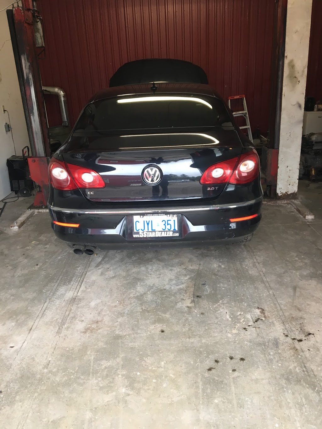 Ace Scrap Car Removal | 64 Metcalfe Crescent, London, ON N6E 1H9, Canada | Phone: (519) 319-3827