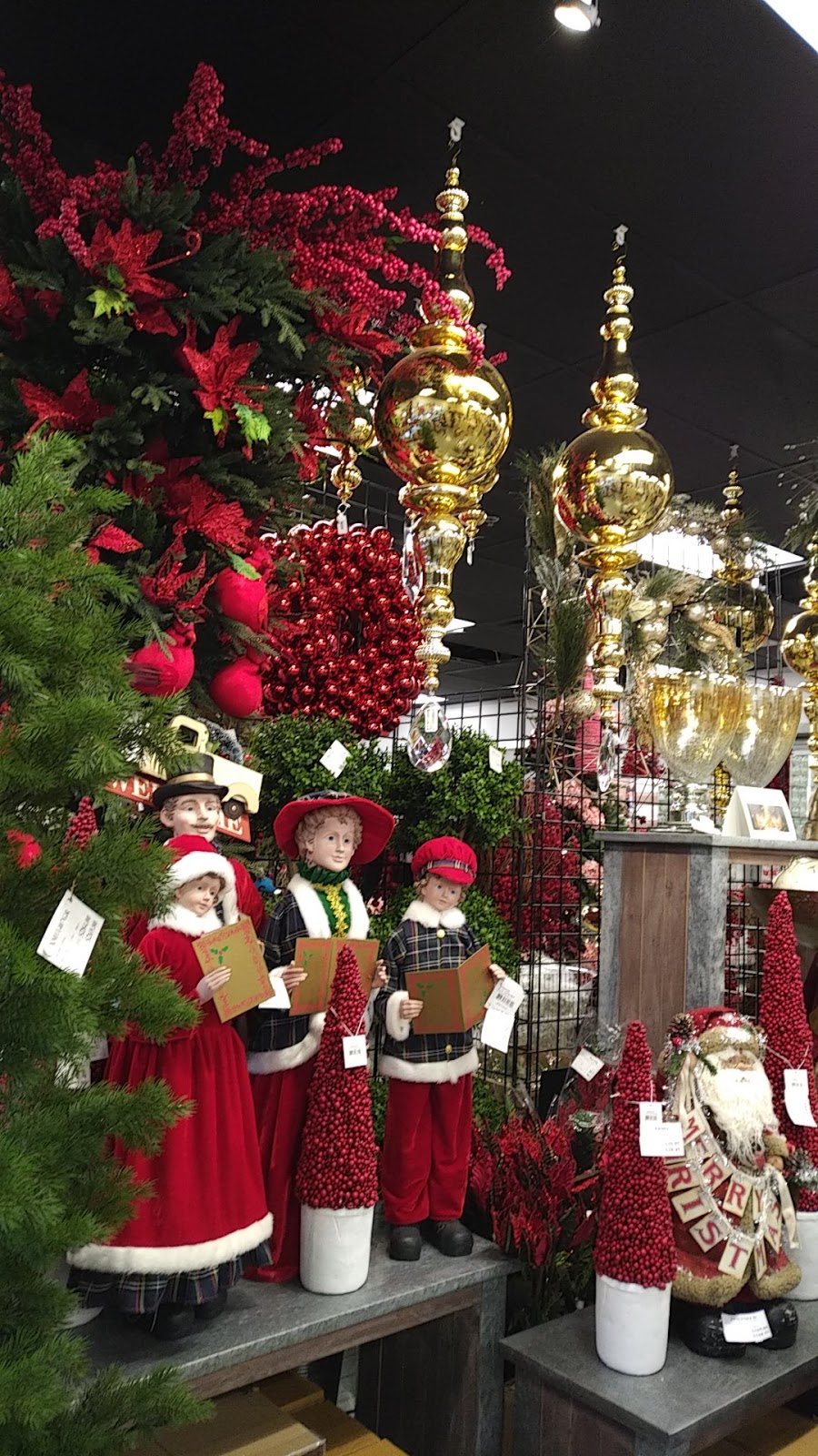 UFG Floral Supplies | 4085 Marine Way, Burnaby, BC V5J 5E2, Canada | Phone: (604) 430-0001