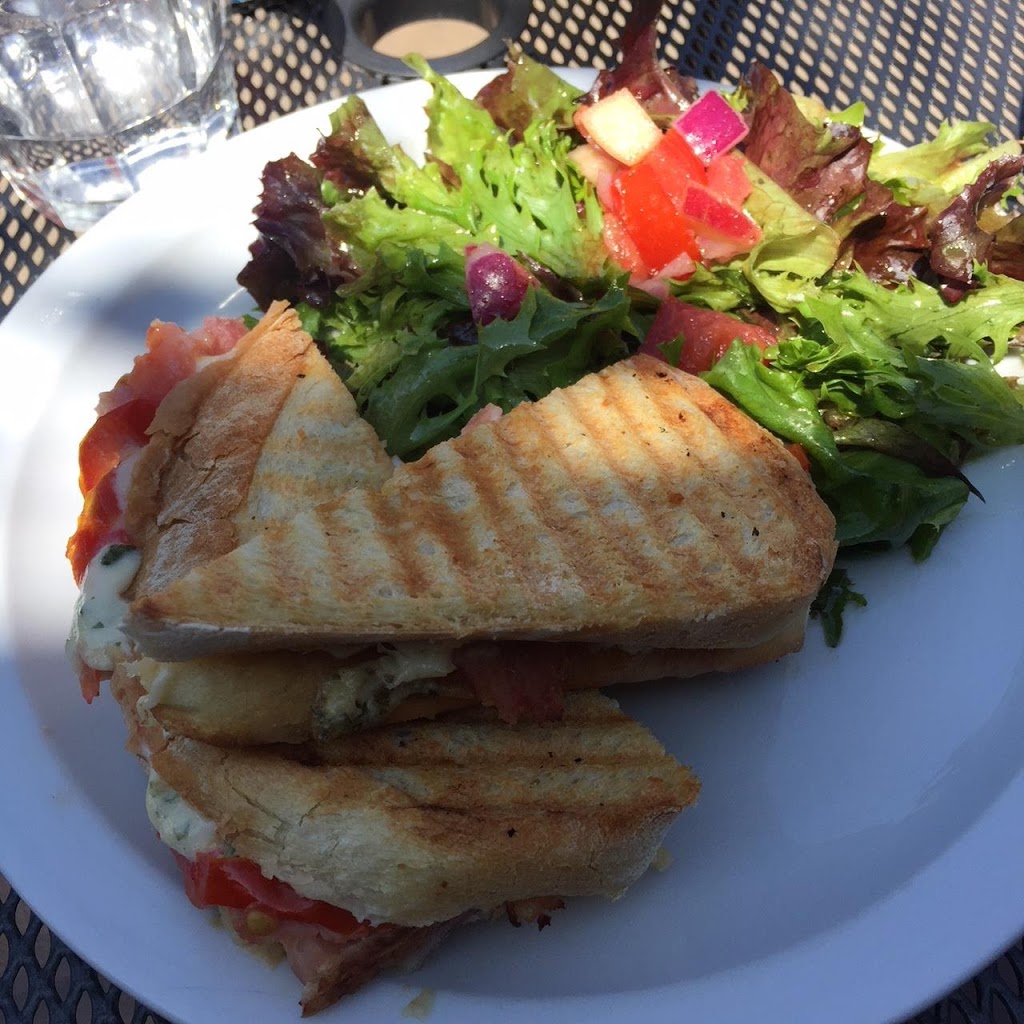 La Panière dAlexie | 96 Rue Notre Dame, Oka, QC J0N 1E0, Canada | Phone: (450) 415-1667