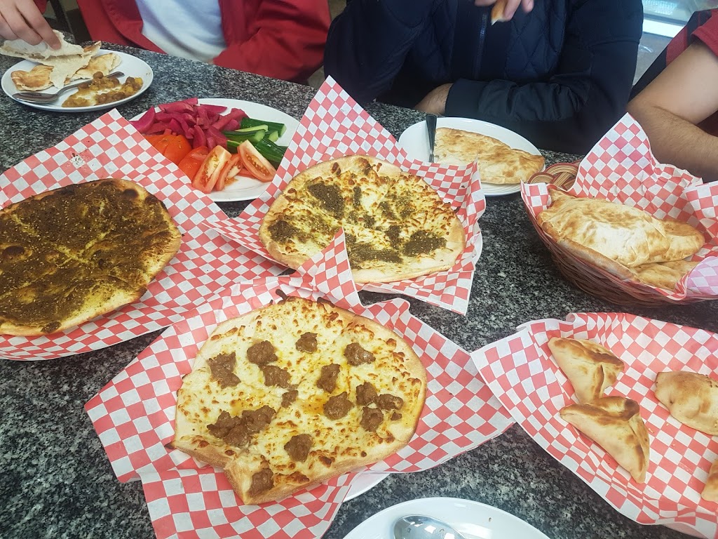 Zaatarz | 639 Southdale Rd E, London, ON N6E 3M2, Canada | Phone: (226) 663-0629