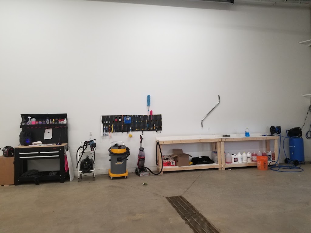 Excellent Car and Truck Detailing | 105 Burnt Lake Trail, Red Deer, AB T4S 0K6, Canada | Phone: (403) 896-9498