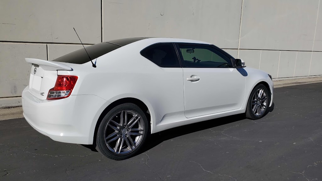 Shadow Tints | 1384 Rue Gibbon, Laval, QC H7W 4S8, Canada | Phone: (450) 497-0660