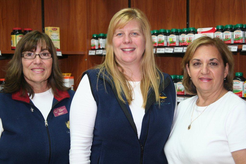 Falls Pharmacy | 6635 Drummond Rd, Niagara Falls, ON L2G 4N4, Canada | Phone: (905) 354-3883