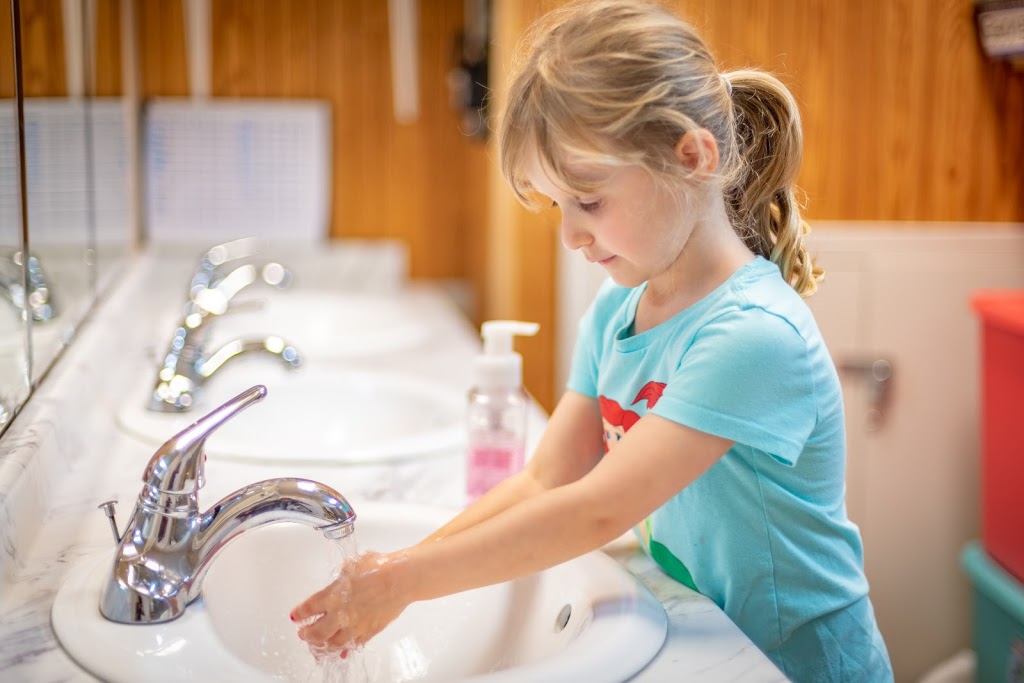 Little Footprints Academy | Daycare Surrey | 8532 120 St, Surrey, BC V3W 3N5, Canada | Phone: (778) 926-9900