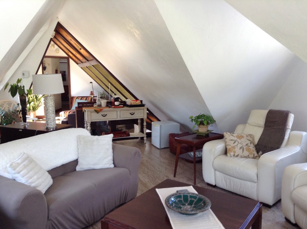 La Maison de Bavière B&B | 1470 Chemin de la Rivière, Val-David, QC J0T 2N0, Canada | Phone: (819) 322-3528