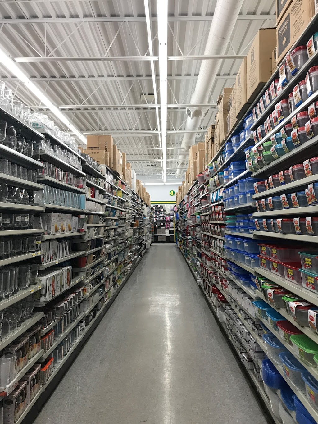 Dollarama | Walmart Centre, 35400 C Huron Rd, Goderich, ON N7A 3X8, Canada | Phone: (519) 524-1888