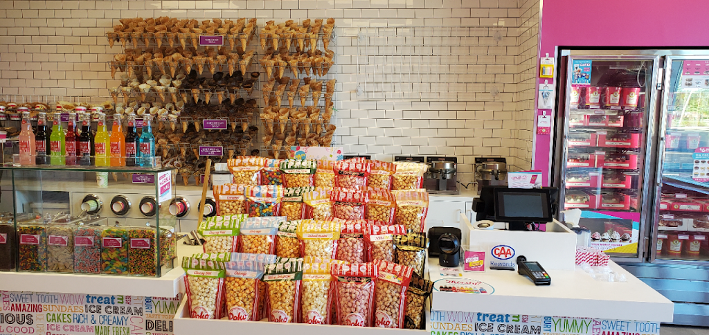 Marble Slab Creamery | 10 Beaumaris Dr Unit A10, Brampton, ON L6T 5J6, Canada | Phone: (905) 458-4222
