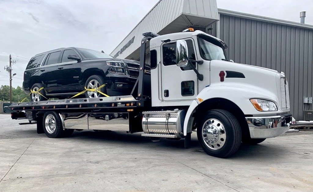 EMERGENCY Roadside Brossard | CP 50563 CARREFOUR-PELLETIER, Brossard, QC J4X 2V7, Canada | Phone: (438) 800-2214