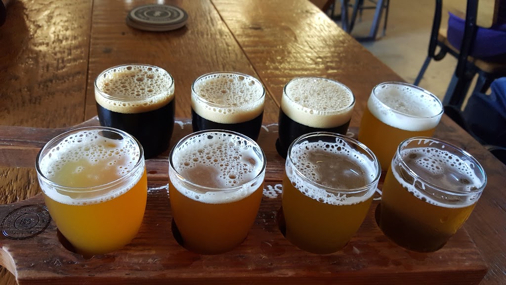 Yellow Dog Brewing Co | 2817 Murray St #1, Port Moody, BC V3H 1X3, Canada | Phone: (604) 492-0191