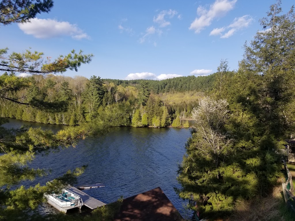 Pleasantview Lodge | 1614c Brule Lake Rd, Plevna, ON K0H 2M0, Canada | Phone: (613) 479-0350