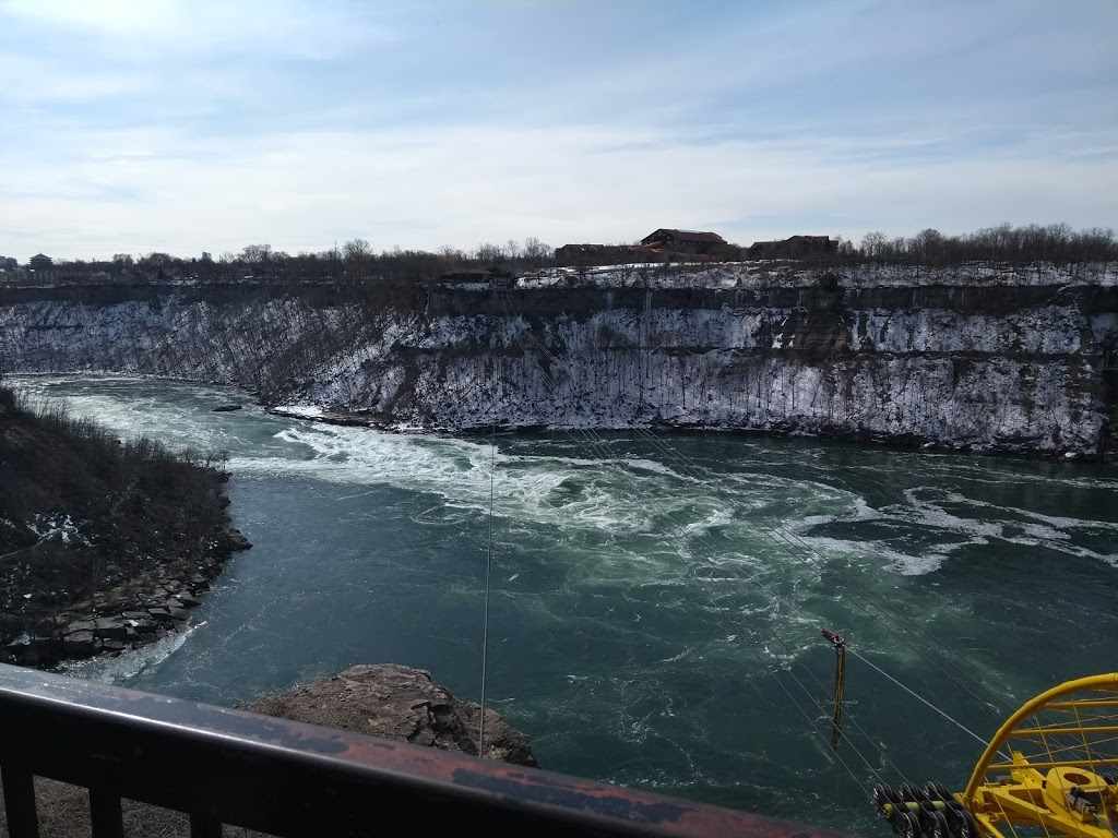 Thompsons Point | 3500 Niagara Pkwy, Niagara Falls, ON L2E 3E8, Canada