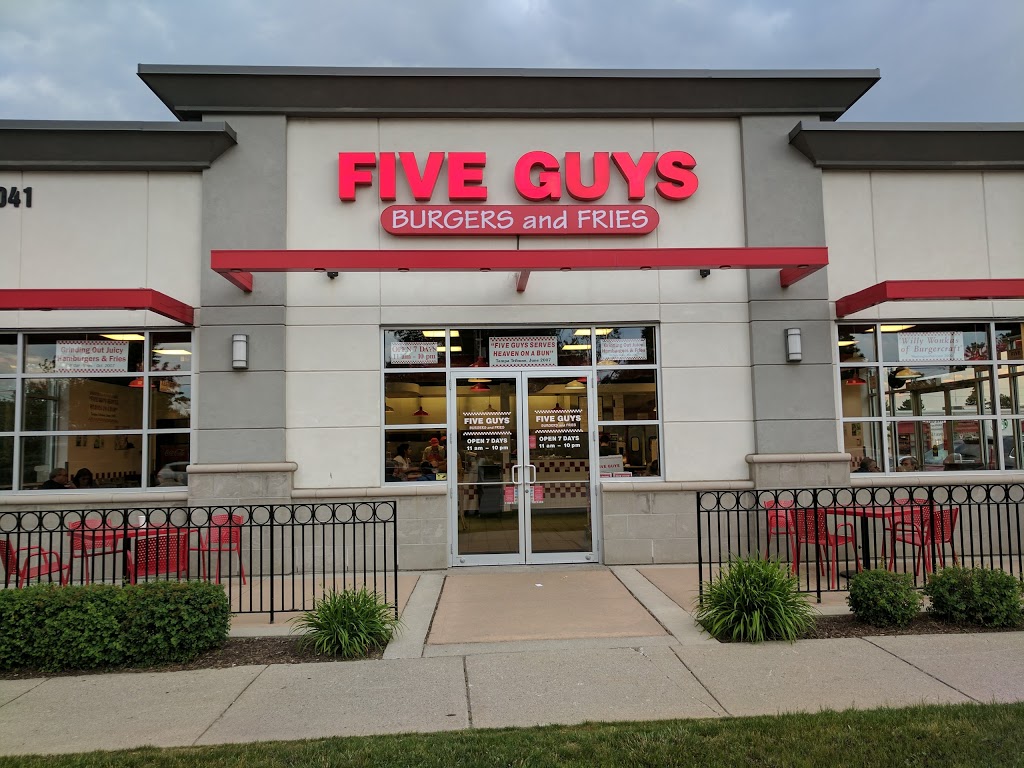 Five Guys | 1041 Wellington Rd Unit C1, London, ON N6E 1W4, Canada | Phone: (519) 690-2828
