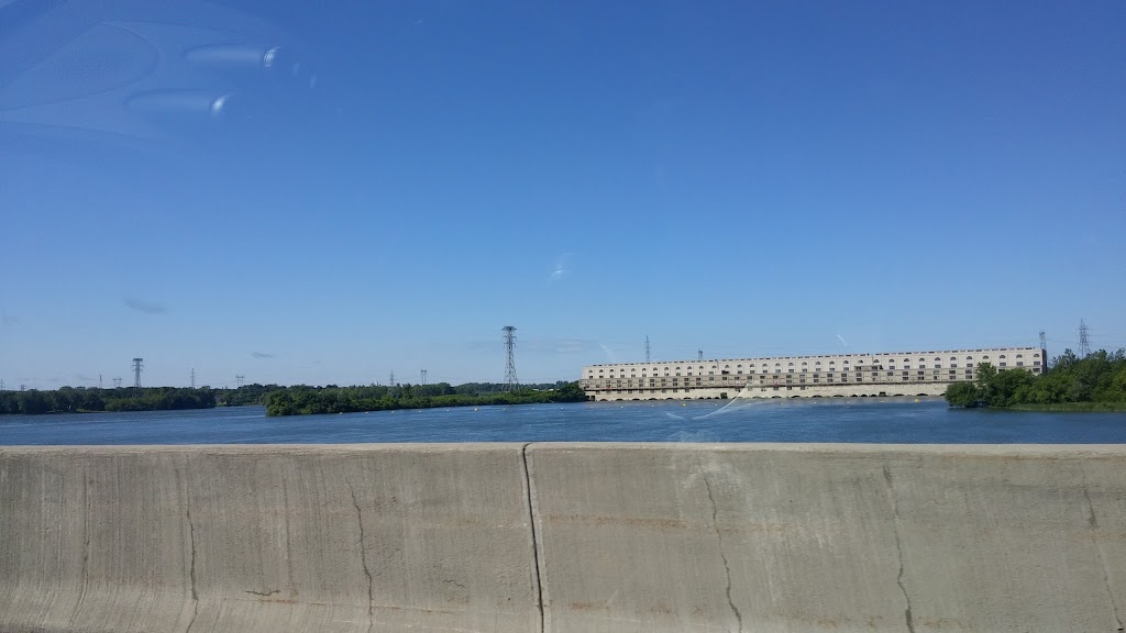 Poste de Péage A30 | Autoroute de lAcier, Les Cèdres, QC J7T 1A9, Canada | Phone: (647) 998-9578