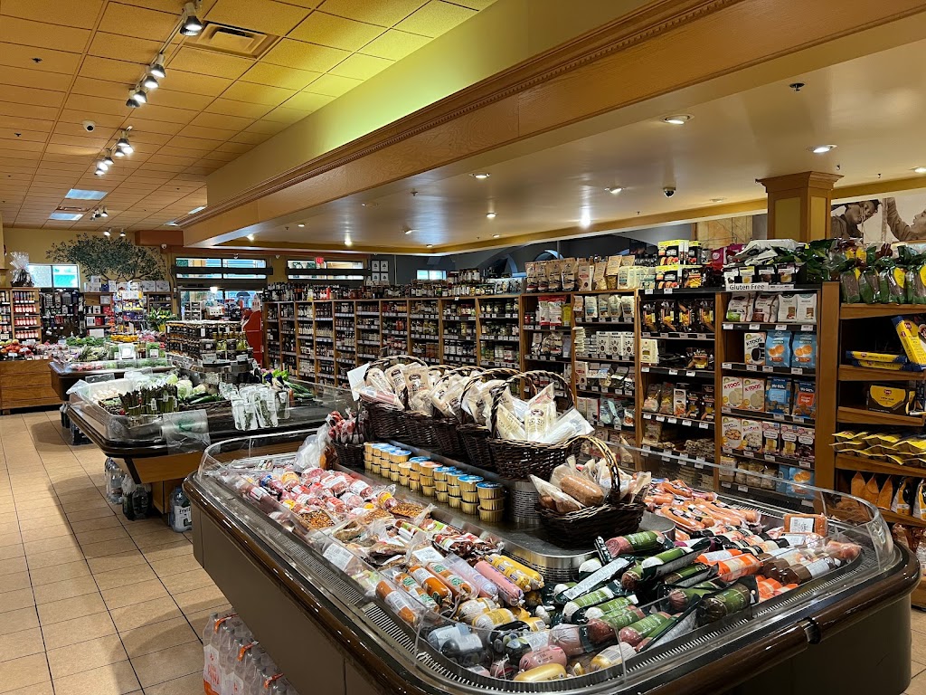 Angelo’s Italian Bakery & Market | 755 Wonderland Rd N, London, ON N6H 4L1, Canada | Phone: (519) 473-7772